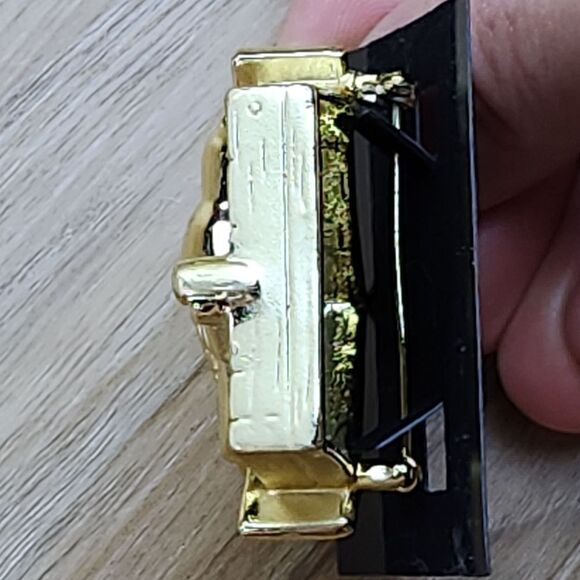 🔹️Vintage Gold Tone Bird On A Birdhouse Brooch Pin - Picture 6 of 12